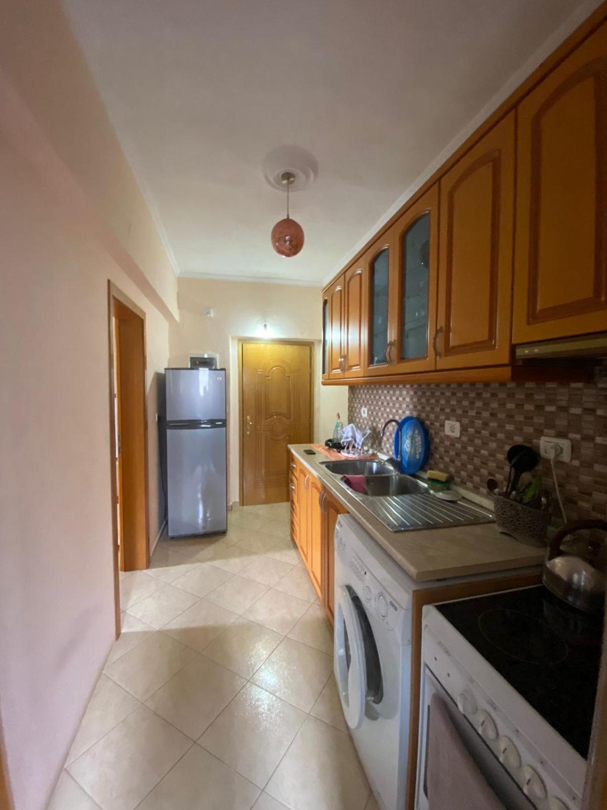 Nina Apartment Përmet Esterno foto